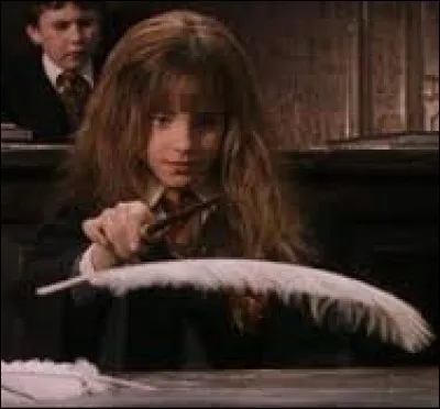 Pour ouvrir une porte verrouillée, Hermione peut lancer un sortilège. Lequel ?