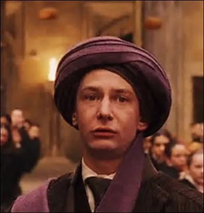 Comment Voldemort parvient-il jusqu'à Harry ?