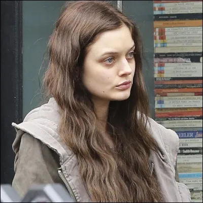 Comment s'appelle l'ancienne soumise de Christian Grey ?