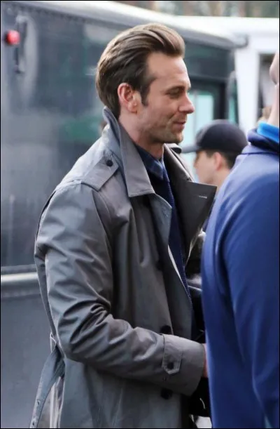 Qui est le patron d'Anastazia Steel ?