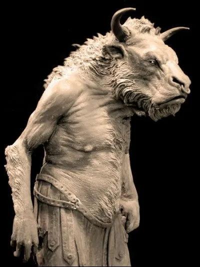 Quel héros terrassa le Minotaure ?