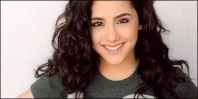 Dans quelle comédie musicale a-t-elle débuté à Broadway ?