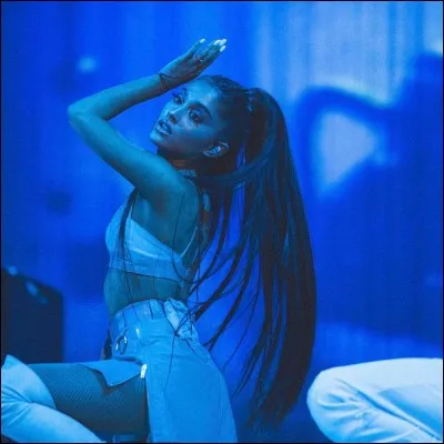 Comment s'appelle son premier album ?