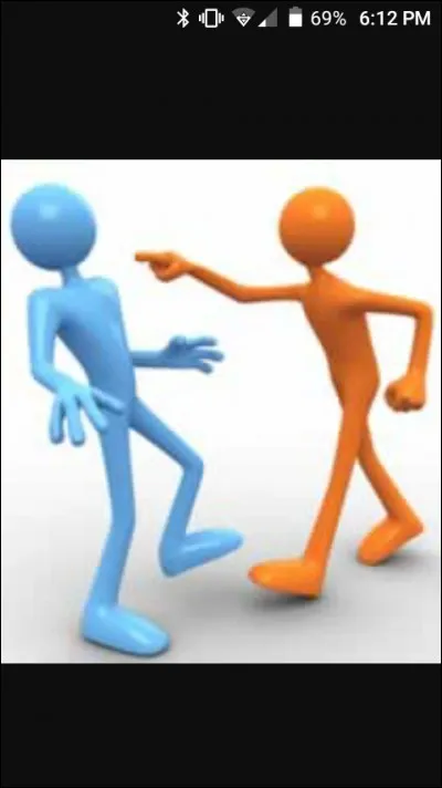 Une dispute éclate entre ta meilleure amie et une autre fille ; que fais-tu ?