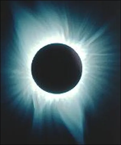 Pourquoi pouvons-nous observer des éclipses totales de Soleil ?