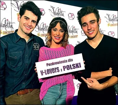 Combien Violetta a-t-elle de chéris ?