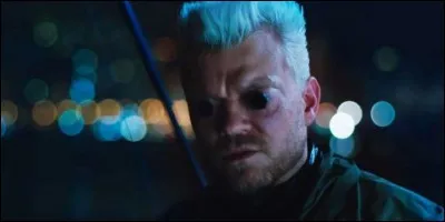 Quel est le nom de l'acolyte du major ?