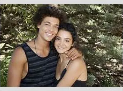 Emma et Baptiste sont sur un petit nuage car ...