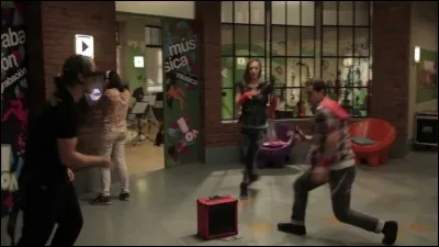 Quel est le nom du studio où Violetta prend des cours ?