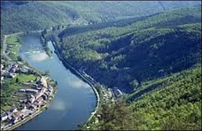 Quels départements français sont traversés par la Meuse ?