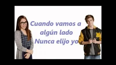 Gastón est amoureux d'(e)...