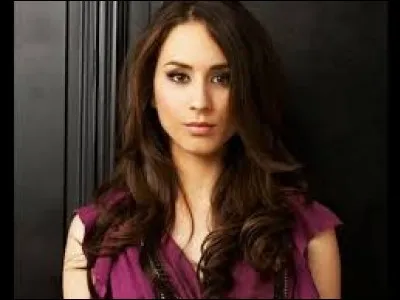 Qui joue le rôle de Spencer Hastings ?