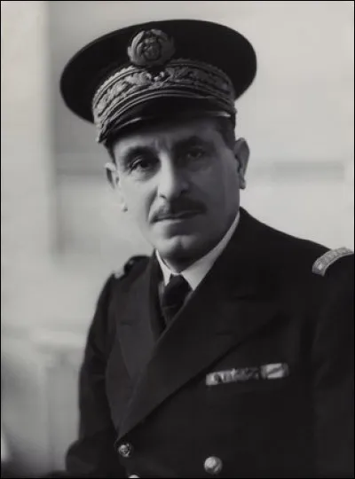 Vice-amiral, il est, le 30 juin 1940, le premier officier général à rejoindre de Gaulle. Figure de la France Libre, il est à l'origine de l'emblème de la croix de Lorraine. De qui s'agit-il ?