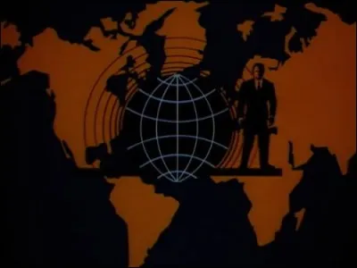 Cet oncle américain, l'U.N.C.L.E, a pour ennemi un certain T.R.U.S.H, mais il est aidé, non par ses neveux, mais par ses agents, qui sont... ?