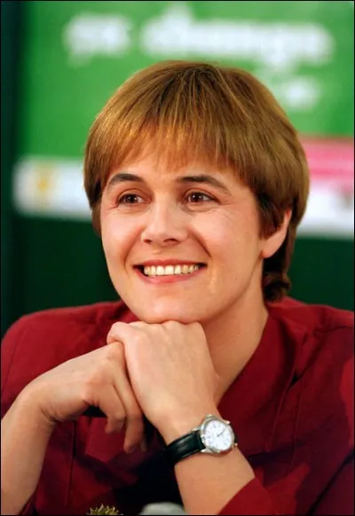 Elle a été deux fois la candidate écologiste. A quelles élections ?