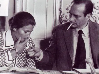 Durant son adolescence, le jeune Jacques Chirac est un grand fan du magazine "Le Coq Hardi", pour cette raison, il en rejoint les amateurs et se fait totémiser, quel surnom choisit-il ?