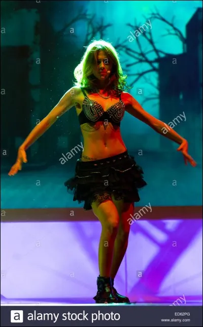 Comment s'appelle la tournée "Chica Vampiro" ?