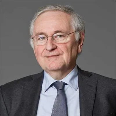 Que propose Jacques Cheminade concernant les allocations chômage sachant qu'actuellement, les chômeurs sont indemnisés jusqu'à 24 mois au maximum ?