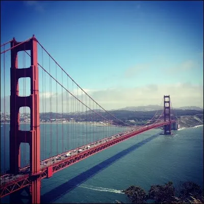 Quel pont à l'AIL finit au ras du sol ?
