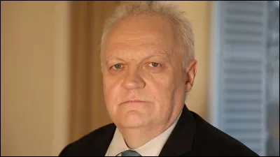 Laquelle de ces affirmations concernant François Asselineau est exacte ?