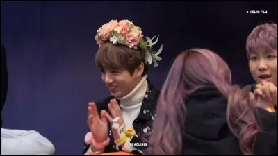 Sur quelle chanson Jungkook a-t-il fait une cover ?