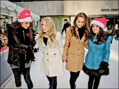 Je suis amoureuse d'un homme mais mes parents s'y opposent, je dois donc le voir en secret, et j'ai vécu en Islande, je suis ...