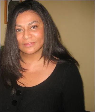 Comment sa m&egrave;re s'appelle-t-elle ?