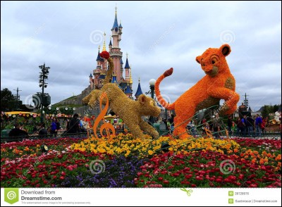 Quand le parc Disneyland Paris a-t-il été créé ?