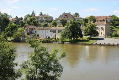 Dans la Dordogne,impossible de ramener un souvenir de :