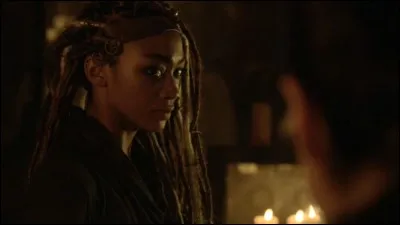 Dans la saison 4, on apprend qu'Indra a une fille, comment s'appelle celle-ci ?