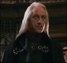 Comment s'appelle ce papa blond d'un enfant de Serpentard ?