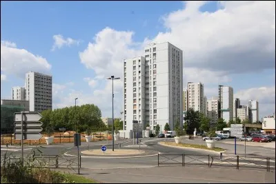 ULIS (LES) - Pr&egrave;s de quelle grande ville se situe cette commune cr&eacute;&eacute;e en 1977 ?