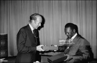 Après sa rencontre avec Bokassa, Valéry Giscard d'Estaing était revenu de Centrafrique avec des diapos plein les manches.