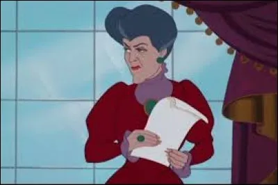 Par rapport à Cendrillon, qui est Lady Tremaine ?