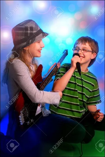 Quels rappeurs tunisiens chantent "Homami" ?