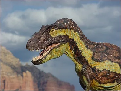 A quel dinosaures ressemblait le plus Daspletosaurus ?