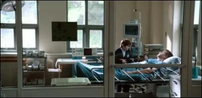 Épisode 3 : Où est retrouvé "John Doe" après qu'il se soit sauvé de l'hôpital ?