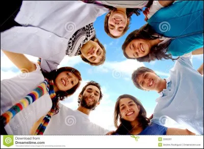 Quand tu vas en soir&eacute;e tu pr&eacute;f&egrave;res &ecirc;tre...