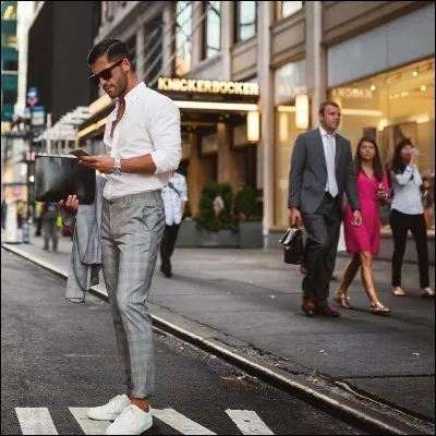 Ton genre de mec, c'est plut&ocirc;t...