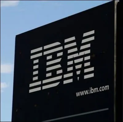 La couleur reconnaissance de IBM société leader de l'informatique a un sigle ... foncé.