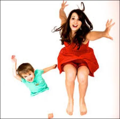 Comment s'appelle cette YouTubeuse ?