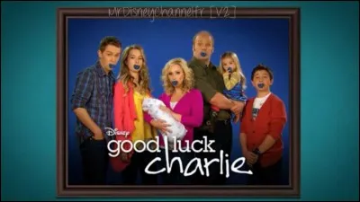 Dans "Bonne chance Charlie", qui est l'aîné entre Teddy et PJ ?