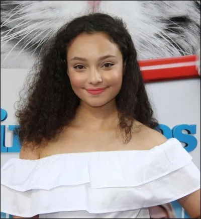 Comment s'appelle cette fille ?