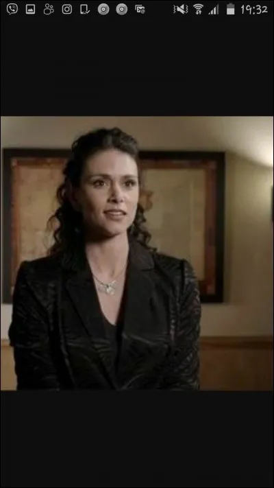 Comment s'appelle la mère de Scott ?