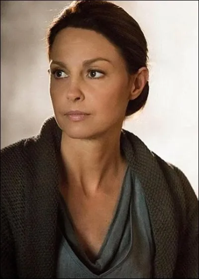 Quel est le nom complet de Natalie ?