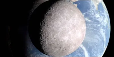 Qu'appelle-t-on la face cachée de la Lune ?