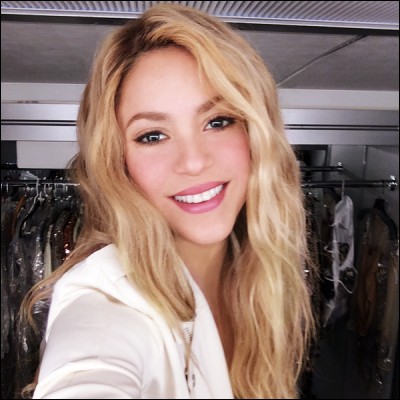 Quel est le nom de famille de Shakira ?