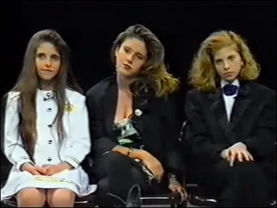 Dans quelle émission de 1989 Sarah a-t-elle joué ?