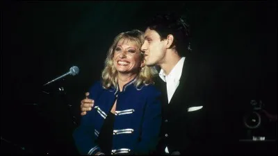 Qui chante avec Marc Lavoine "Une nuit sur son épaule"
en 1995 ?