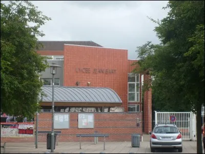 Jusqu'à quel âge l'enseignement est-il obligatoire en France ?
(en 2017)